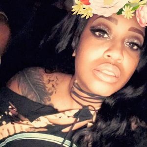 Meet your Posher, Bobbie